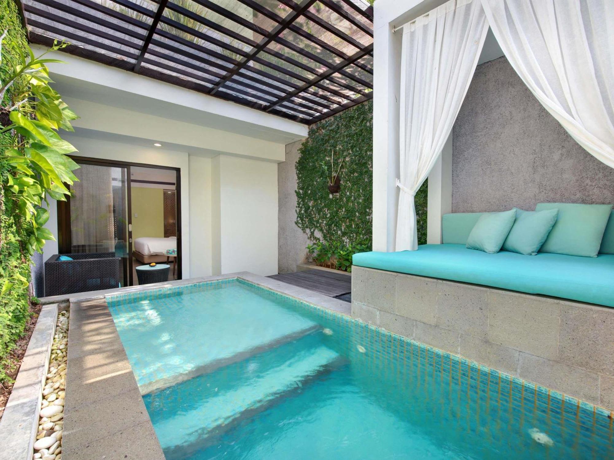 Mercure Bali 4*